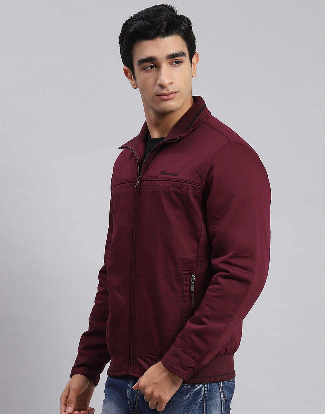 Men Maroon Solid Spread Collar Full Sleeve Jackets
