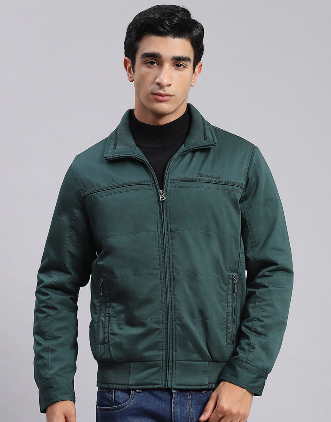 Men Green Solid Spread Collar Full Sleeve Jackets