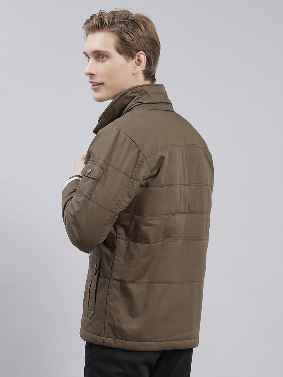 Men Olive Solid Hooded Full Sleeve Jackets