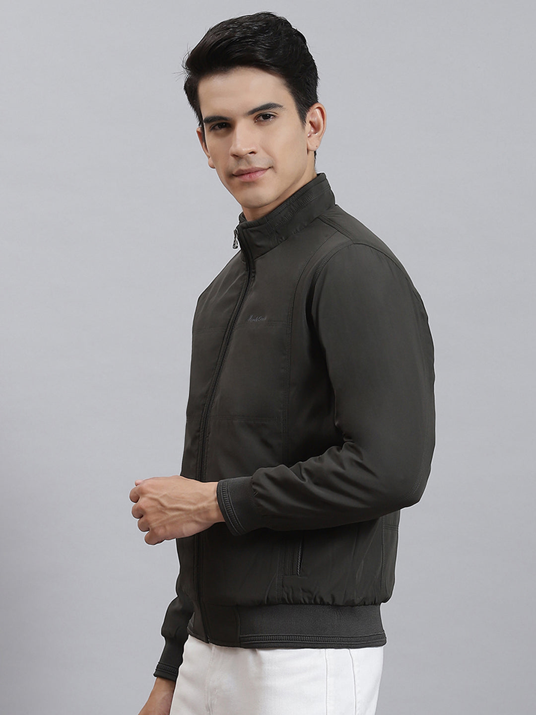 Men Olive Solid Stand Collar Full Sleeve Jackets