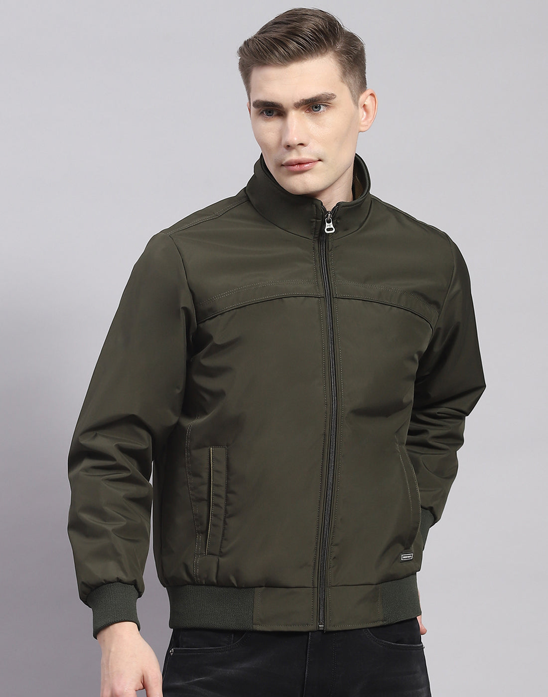 Men Olive Solid Stand Collar Full Sleeve Jacket