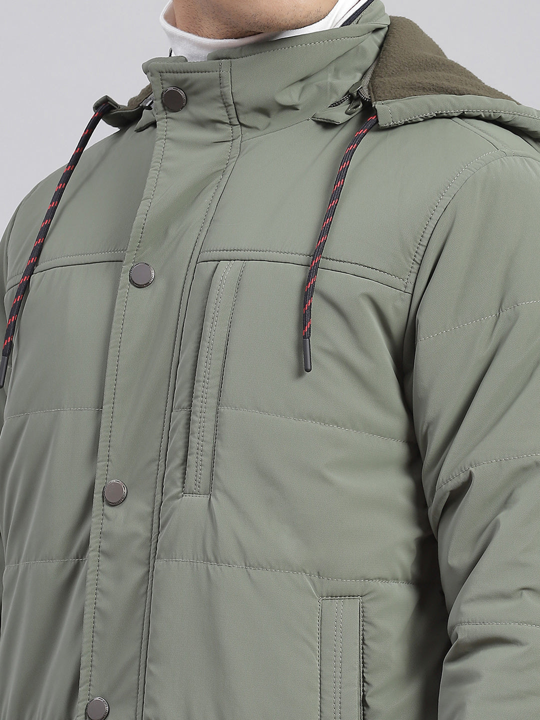 Men Green Solid Hooded Full Sleeve Jackets