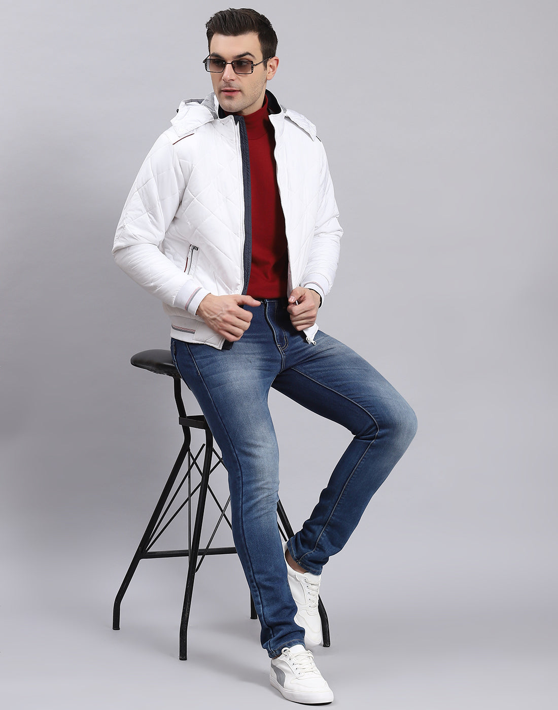 Men White Solid Hooded Full Sleeve Jacket