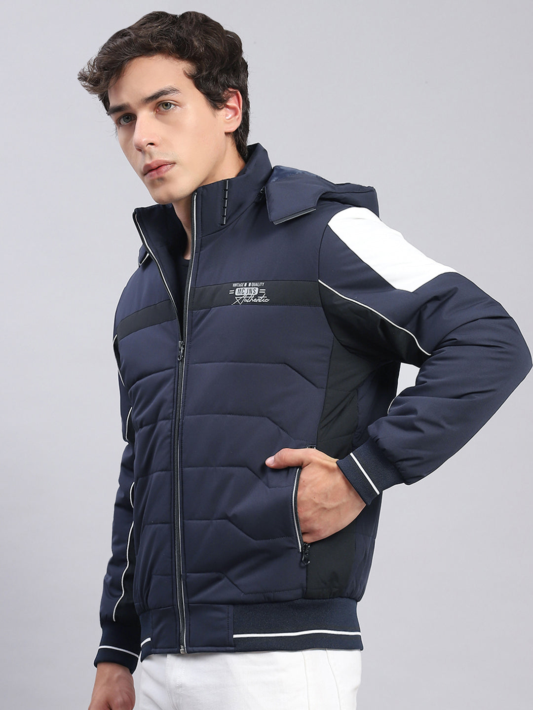 Men Navy Blue Solid Hooded Full Sleeve Jackets