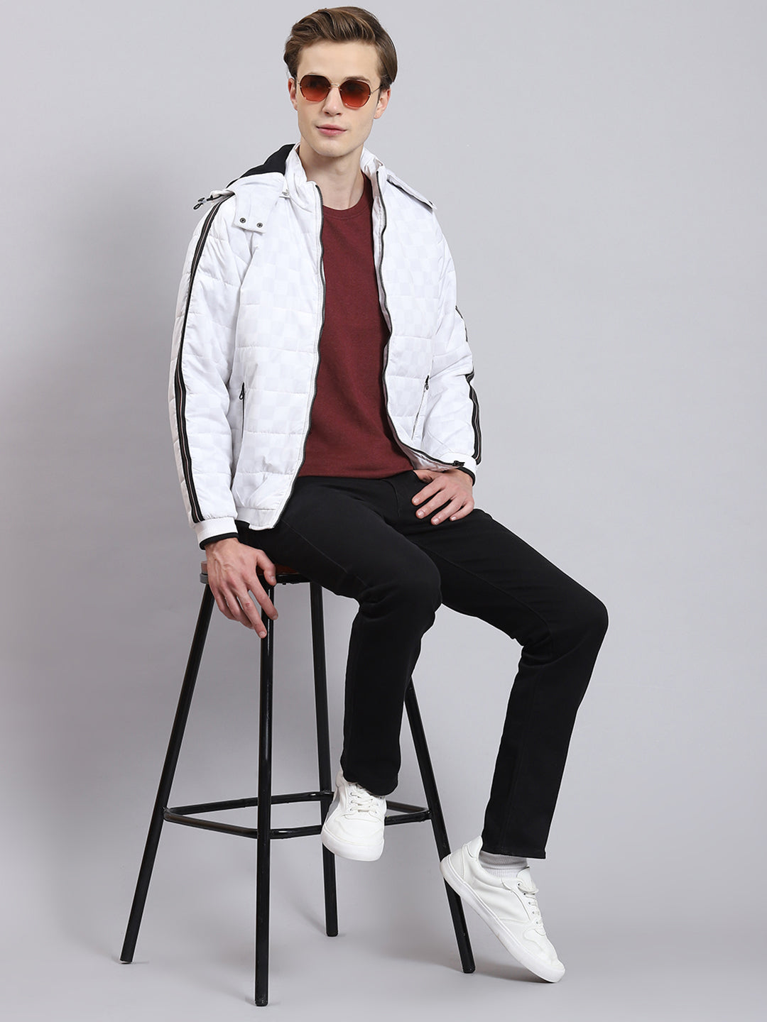 Men White Solid Hooded Full Sleeve Jacket