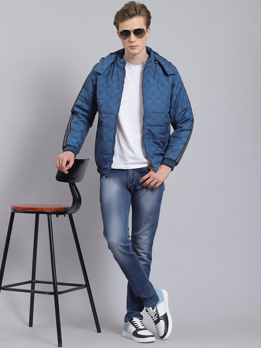 Men Blue Solid Hooded Full Sleeve Jacket