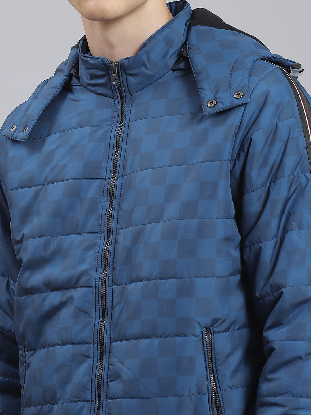 Men Blue Solid Hooded Full Sleeve Jacket