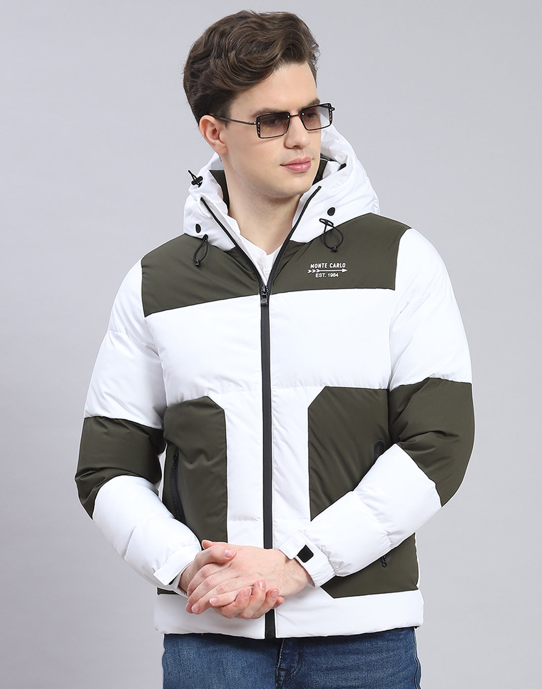 Men Olive Solid Hooded Full Sleeve Jacket