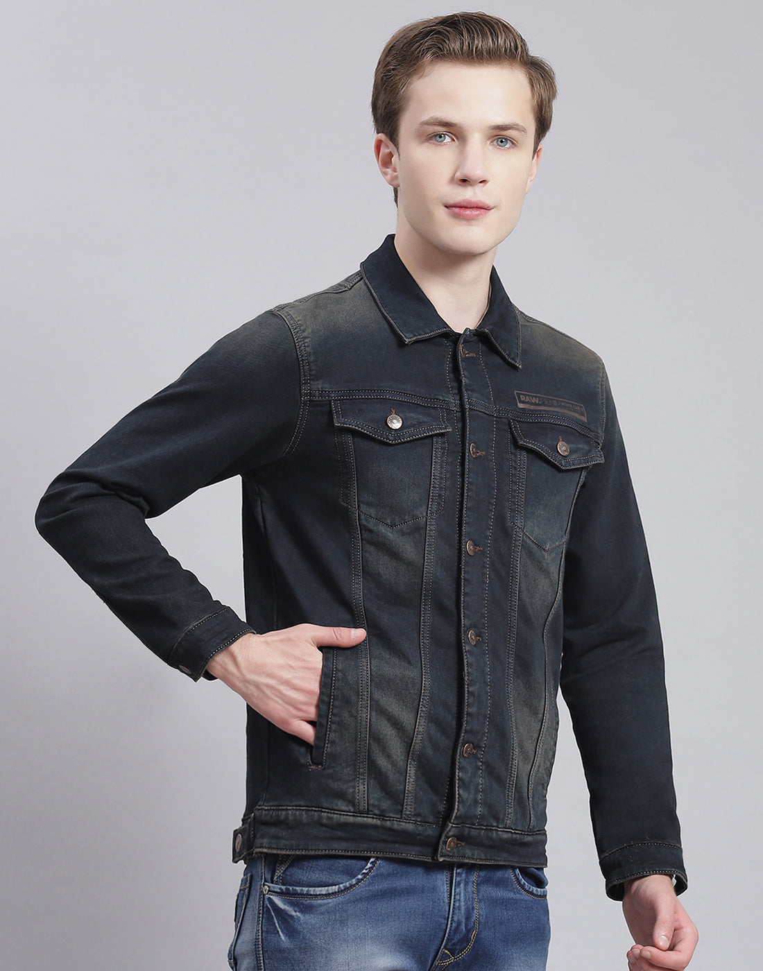 Men Blue Solid Collar Full Sleeve Jacket