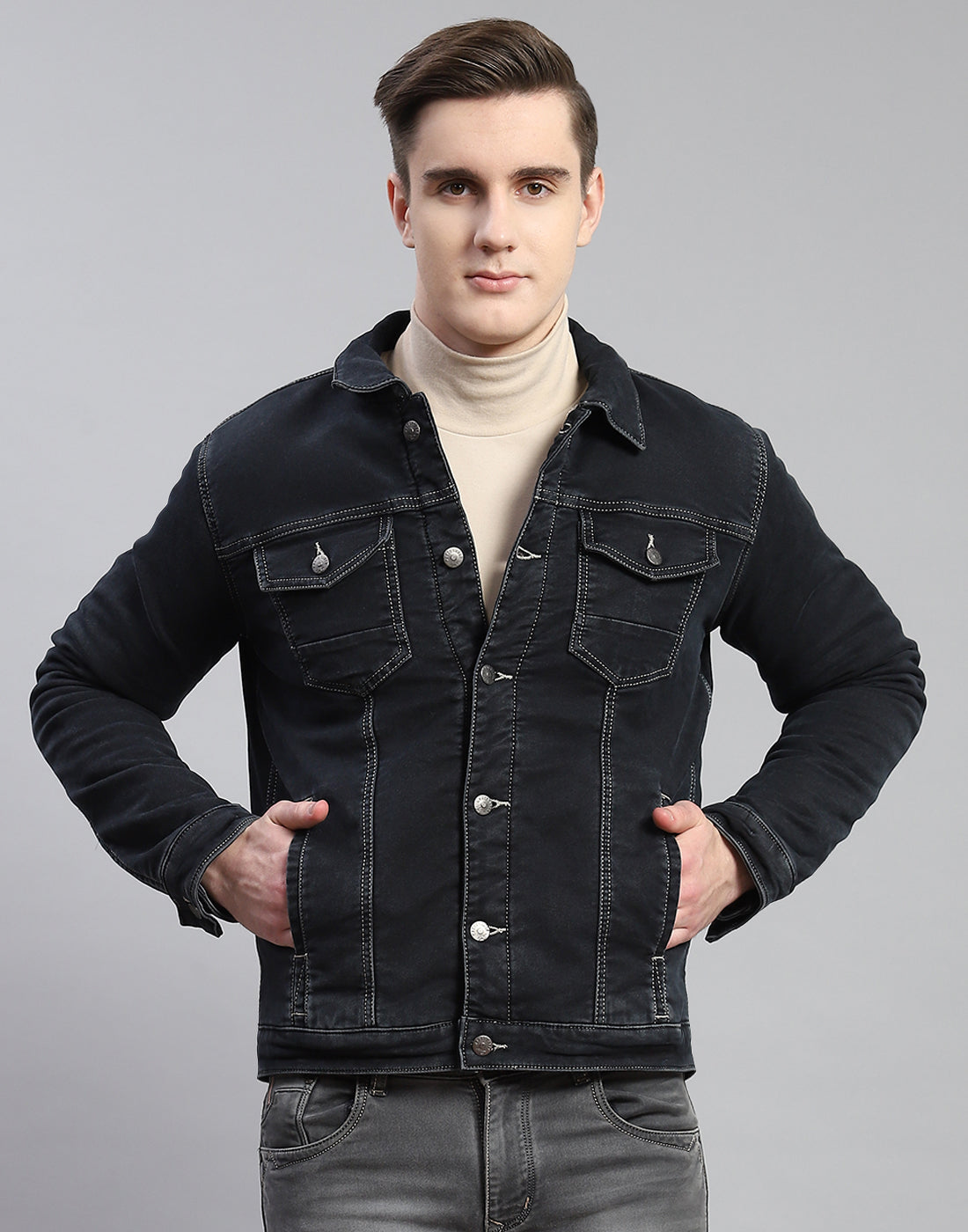Men Grey Solid Collar Full Sleeve Jacket