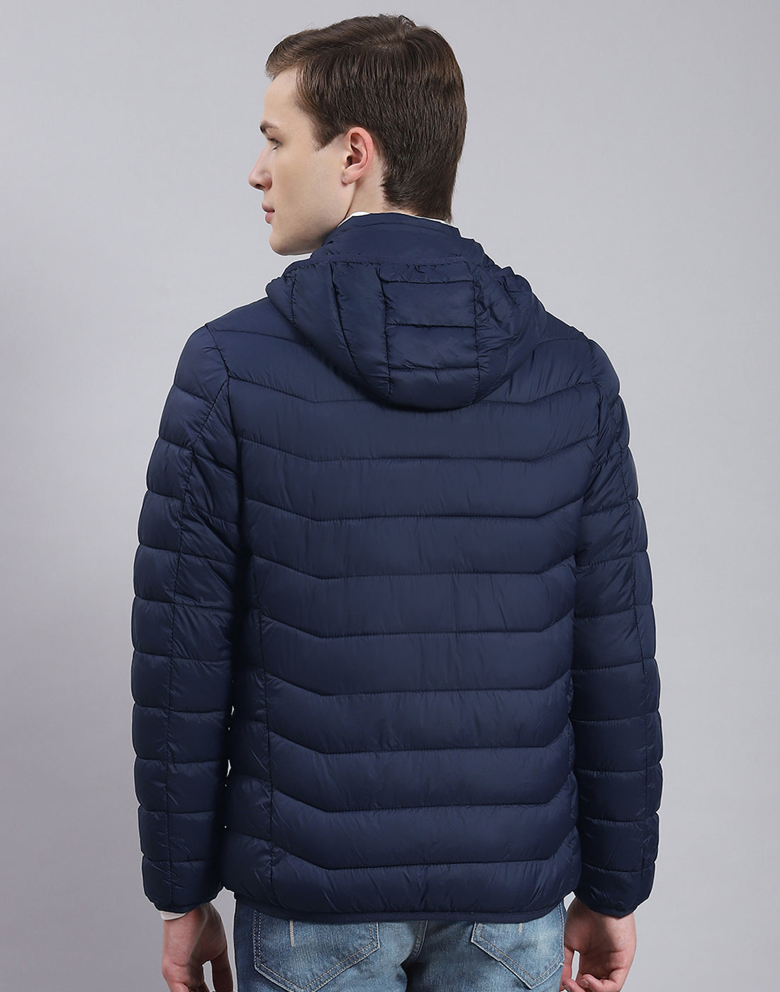 Men Navy Blue Solid Hooded Full Sleeve Heating Jacket
