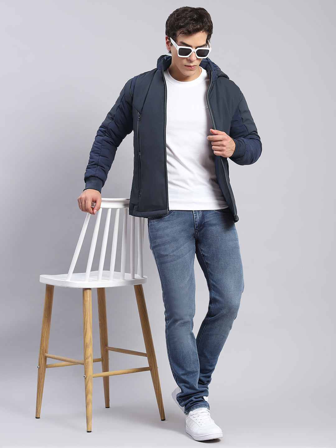 Men Navy Blue Solid Hooded Full Sleeve Jackets