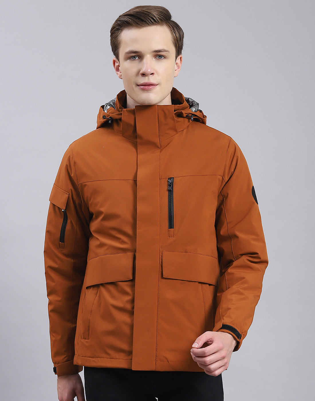 Men Brown Solid Hooded Full Sleeve Jacket