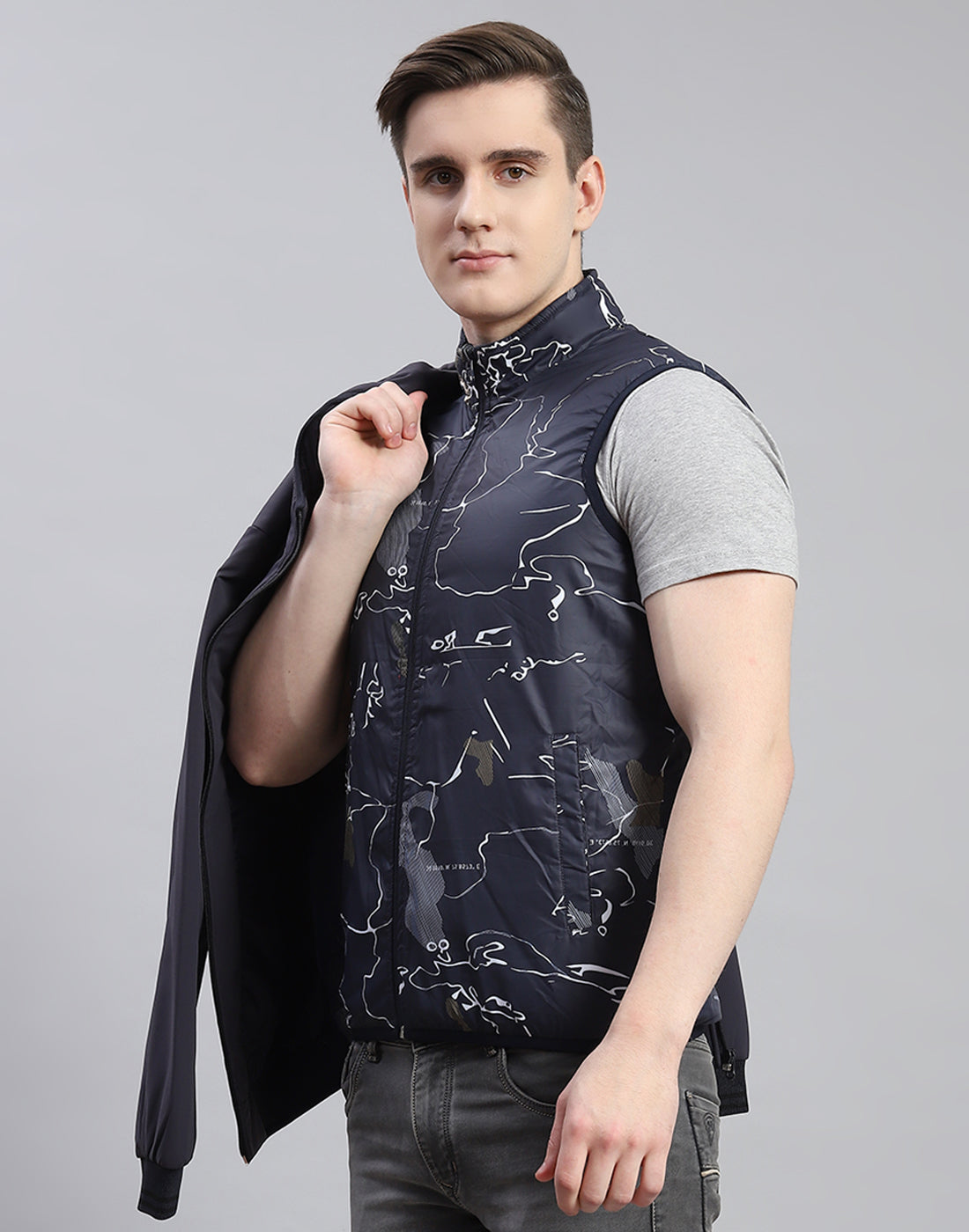 Men Grey Solid Stand Collar Full Sleeve Reversible Jacket - 2 Pc set