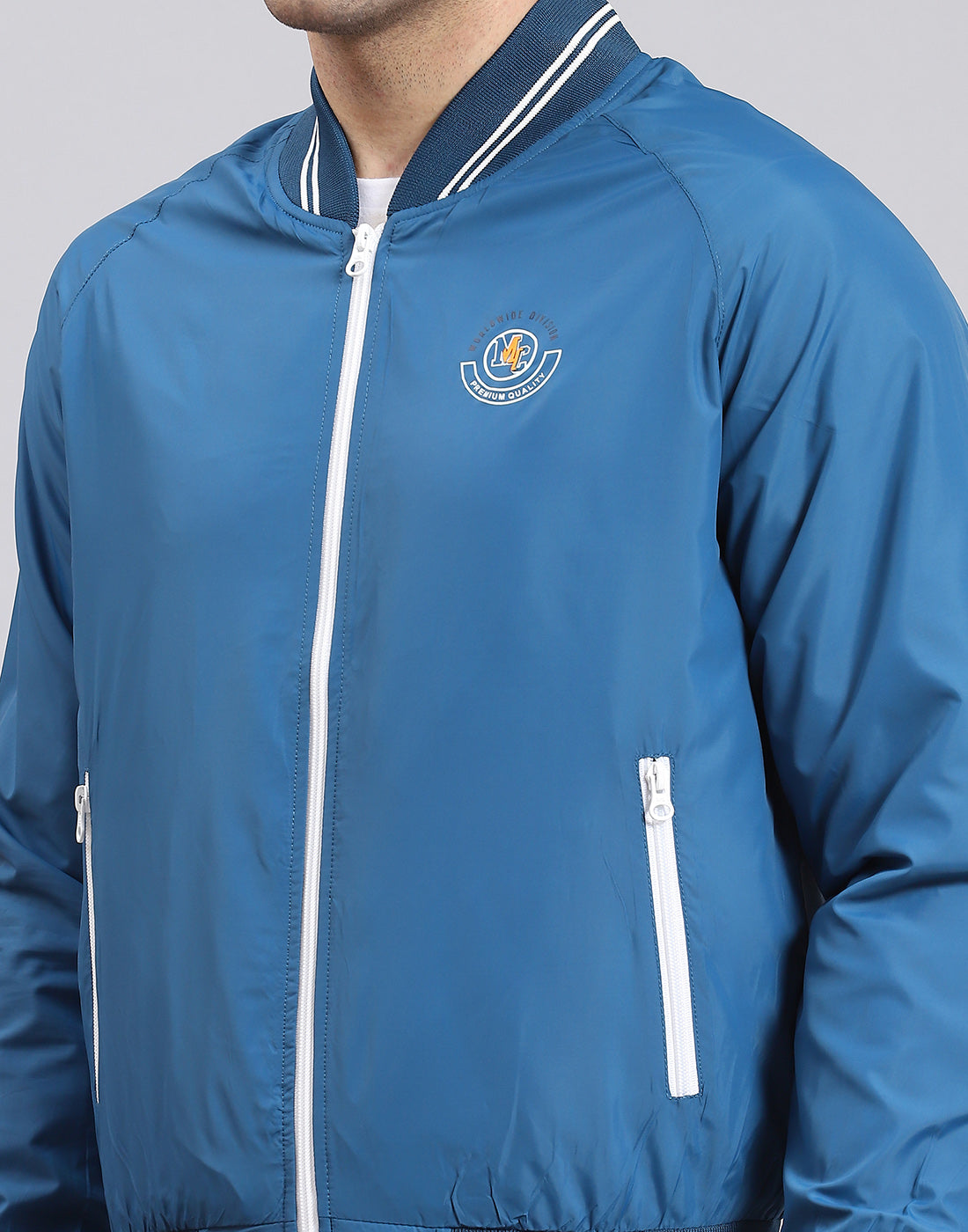 Men Blue Solid Mandarin Collar Full Sleeve Jacket