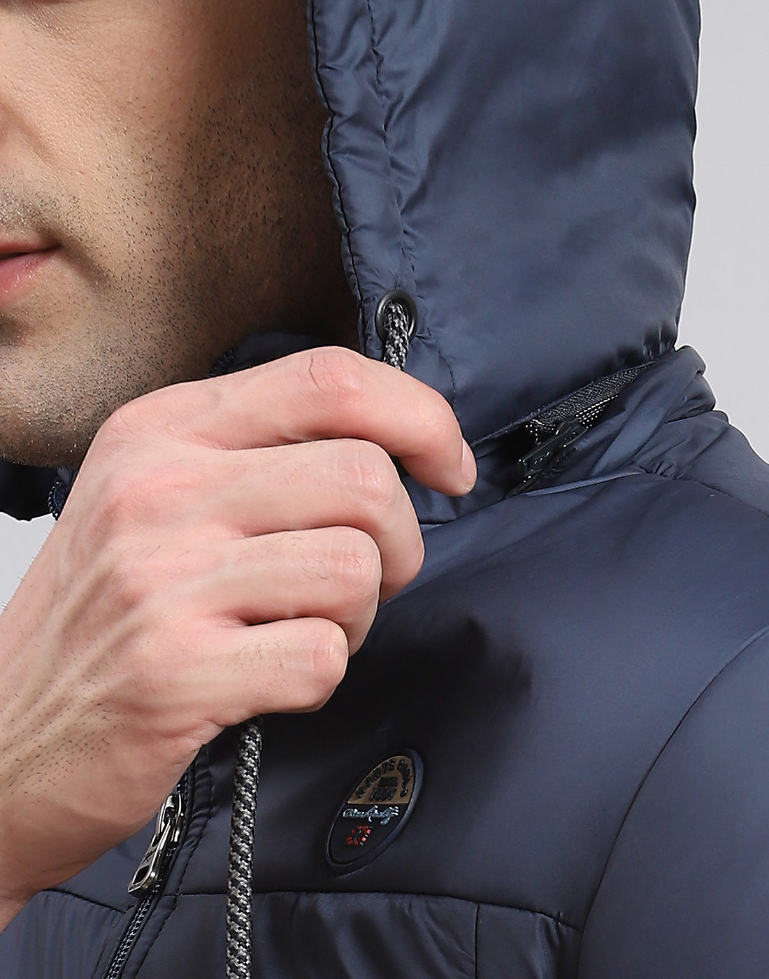 Men Navy Blue Solid Hooded Full Sleeve Jacket