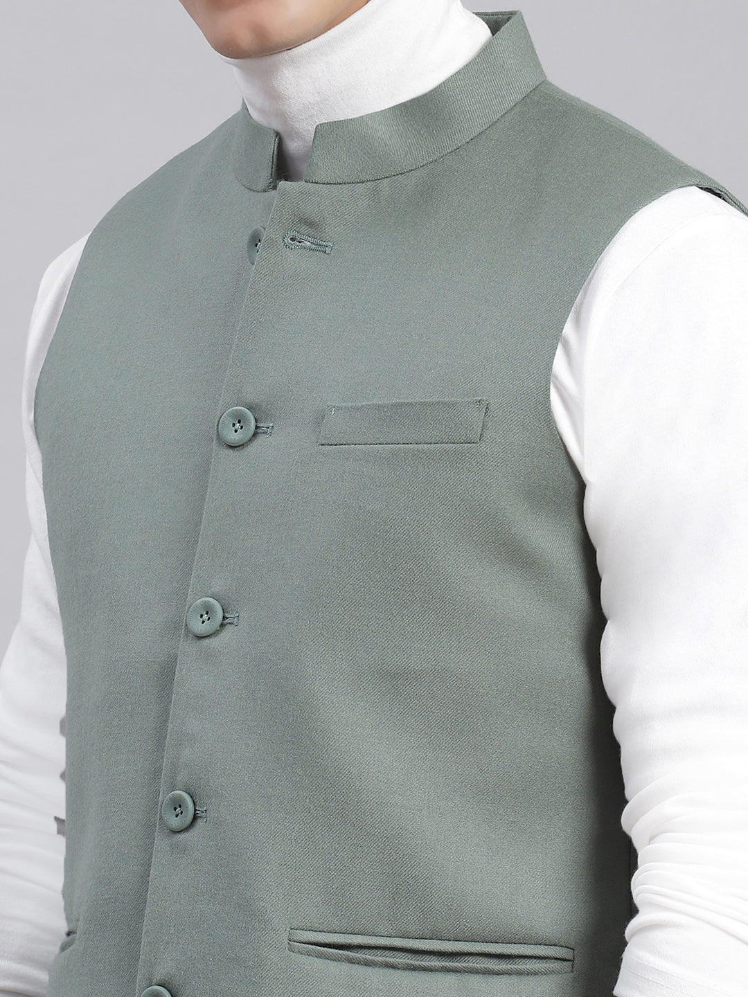 Men Green Solid Mandarin Collar Sleeveless Nehru Jackets