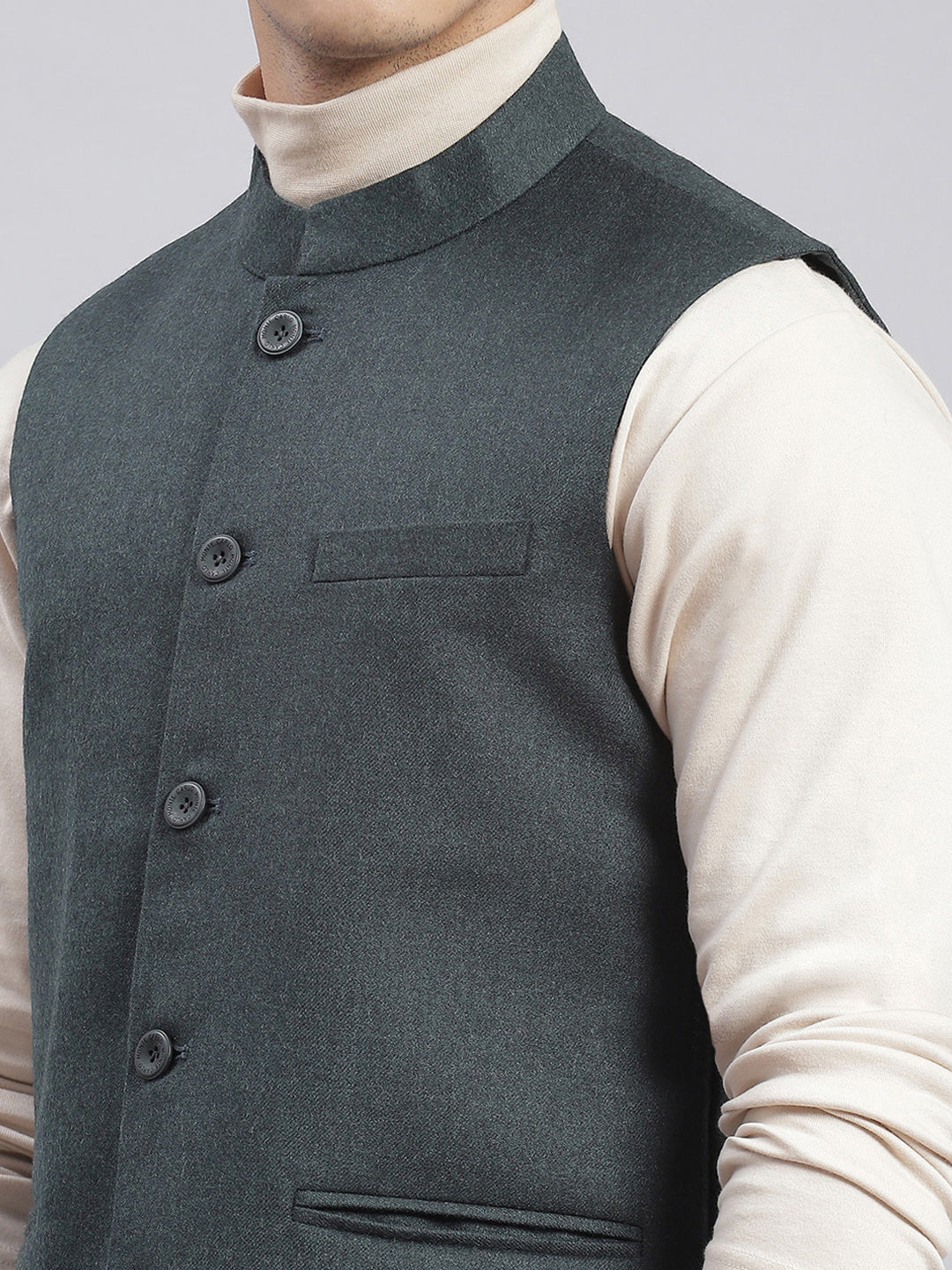 Men Green Solid Mandarin Collar Sleeveless Nehru Jackets