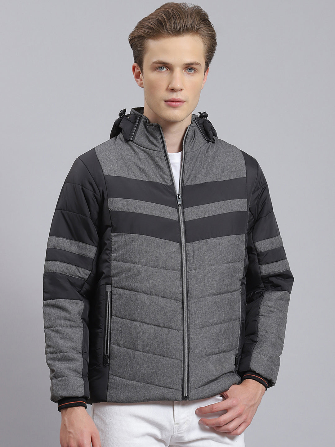 Men Grey Solid Hooded Full Sleeve Jacket