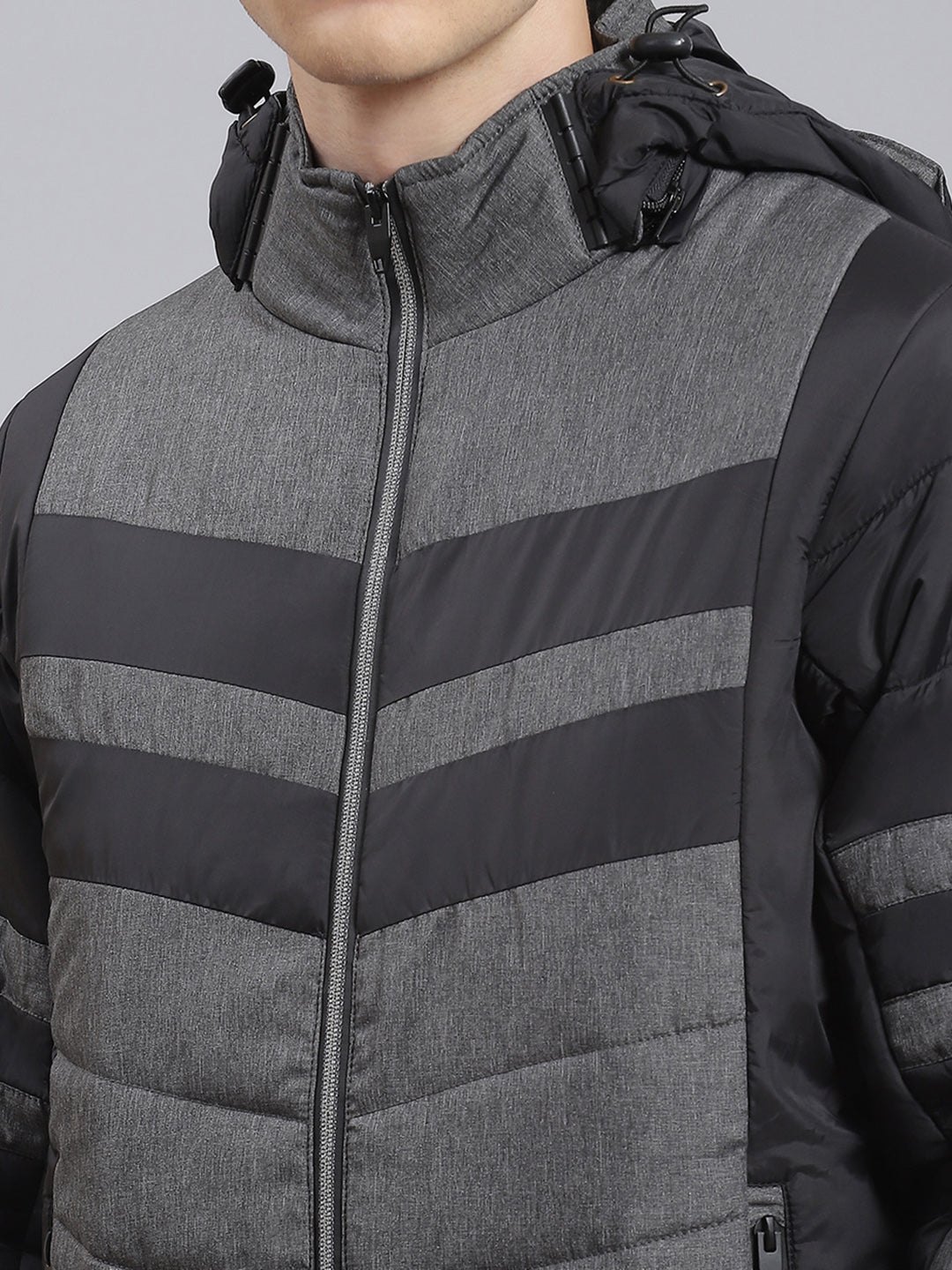 Men Grey Solid Hooded Full Sleeve Jacket