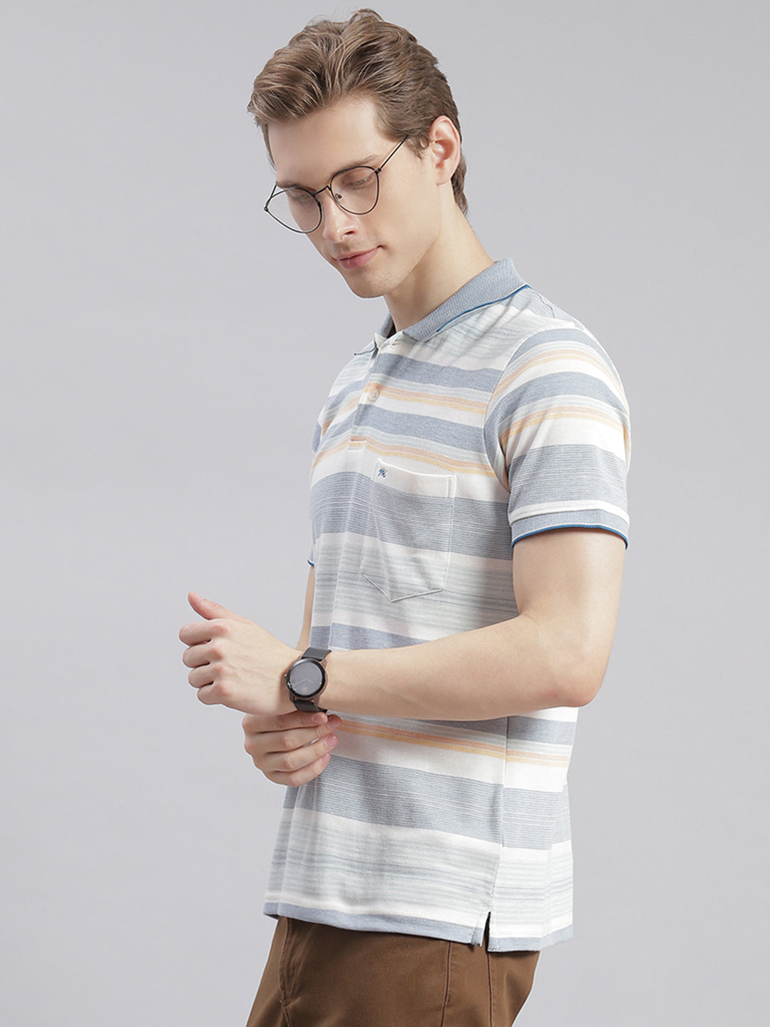 Men Off White Stripe Collar Half Sleeve T-Shirts