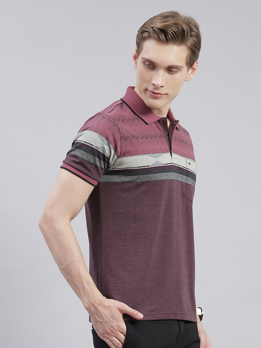 Men Maroon Stripe Collar Half Sleeve T-Shirts