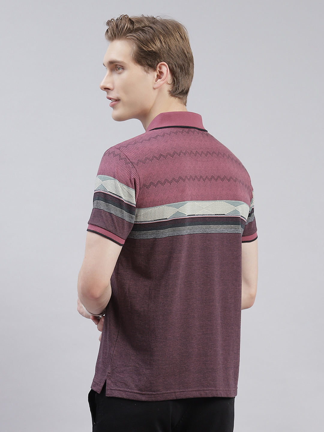 Men Maroon Stripe Collar Half Sleeve T-Shirts