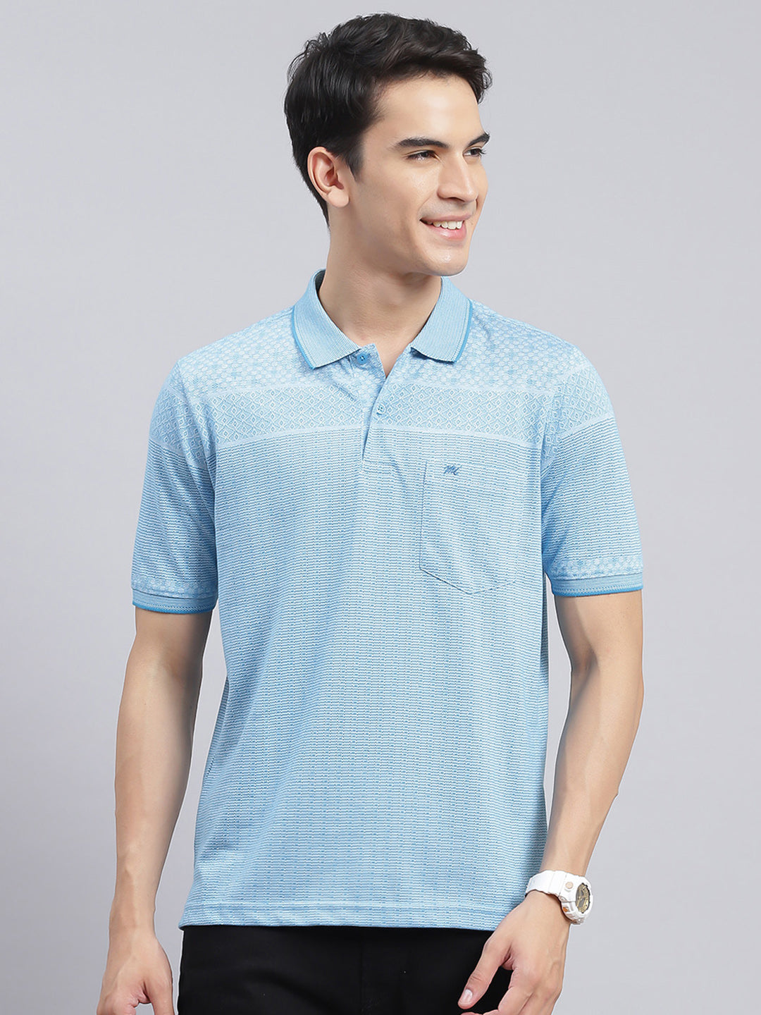 Men Blue Jaquard Cotton Blend T-Shirt