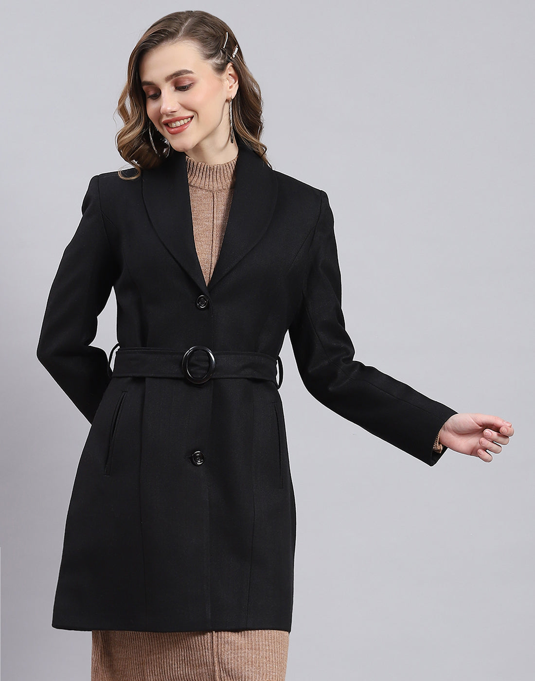 Women Black Solid Lapel Collar Full Sleeve Coat