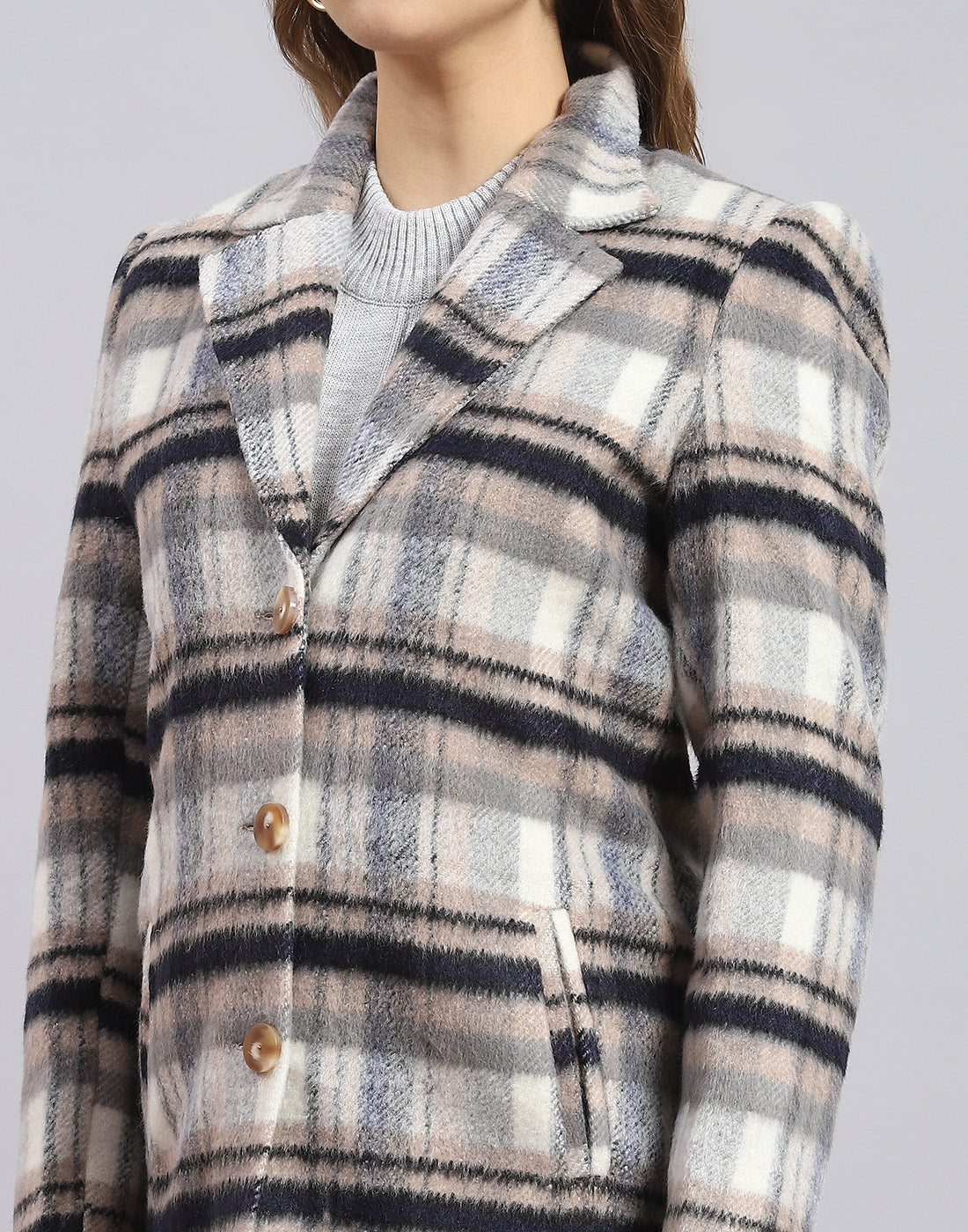 Women Grey Check Lapel Collar Full Sleeve Coat