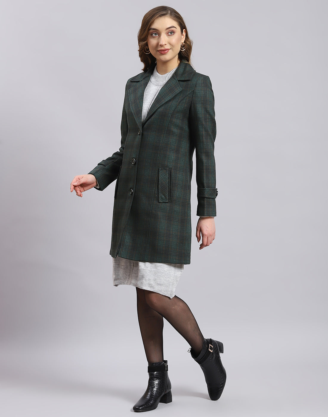 Women Green Check Lapel Collar Full Sleeve Coat