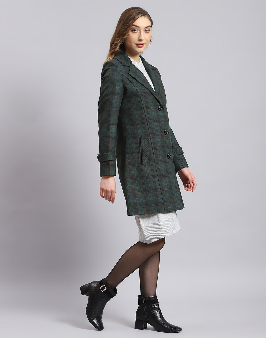 Women Green Check Lapel Collar Full Sleeve Coat