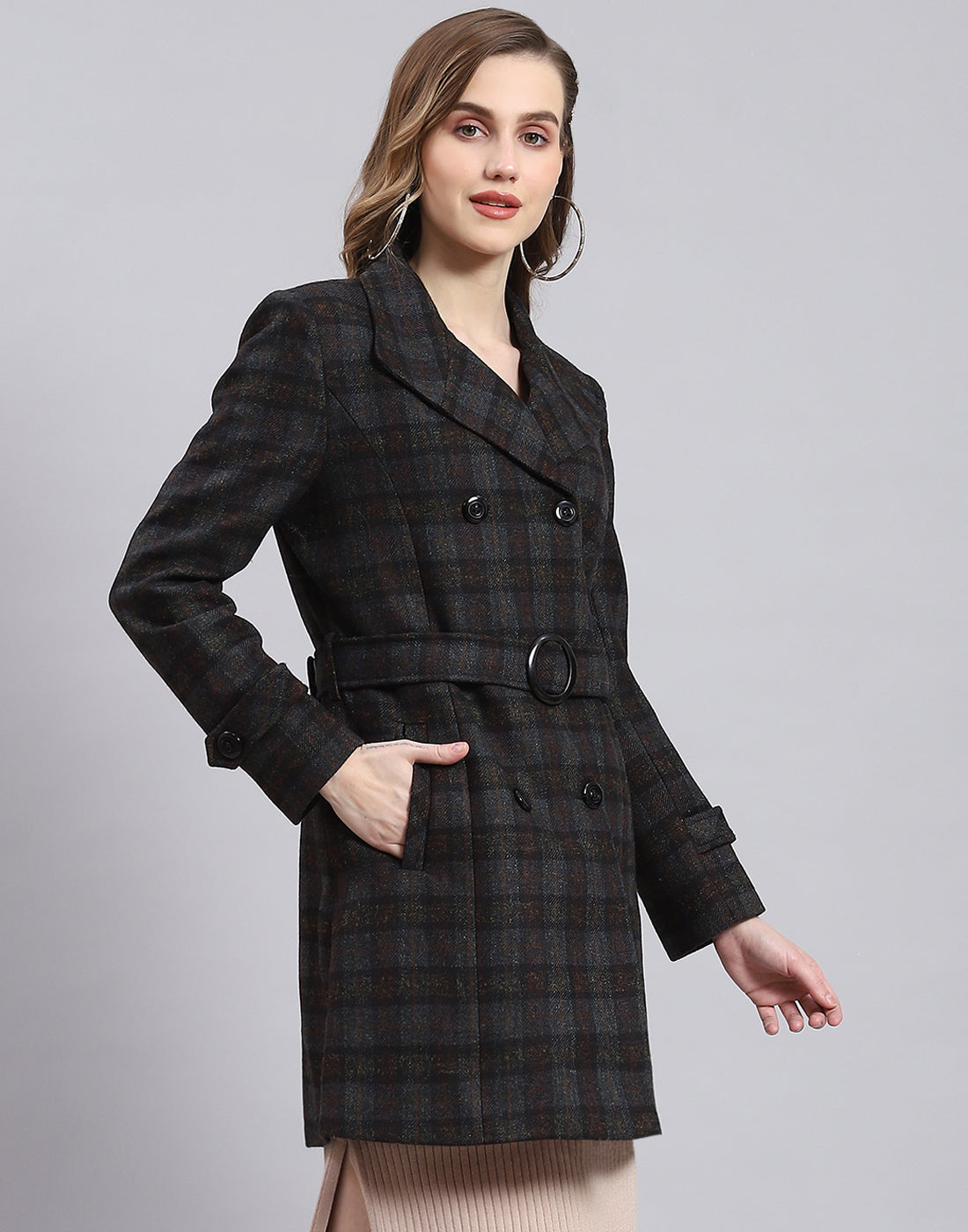 Women Black Check Lapel Collar Full Sleeve Coat