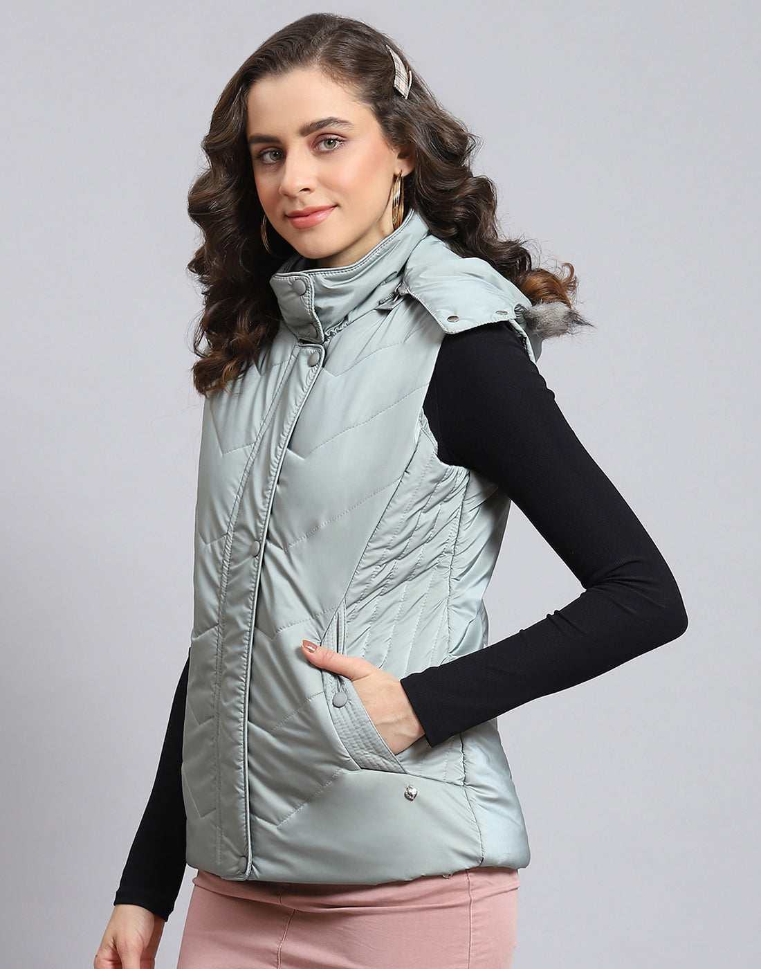 Women Grey Solid Hooded Sleeveless Jacket