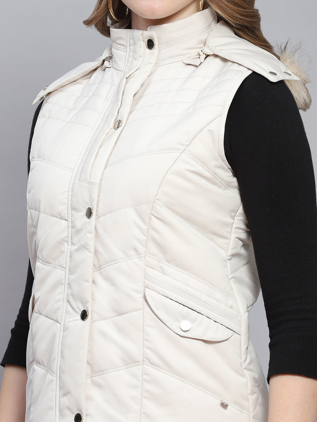 Women Off White Solid Hooded Sleeveless Jackets