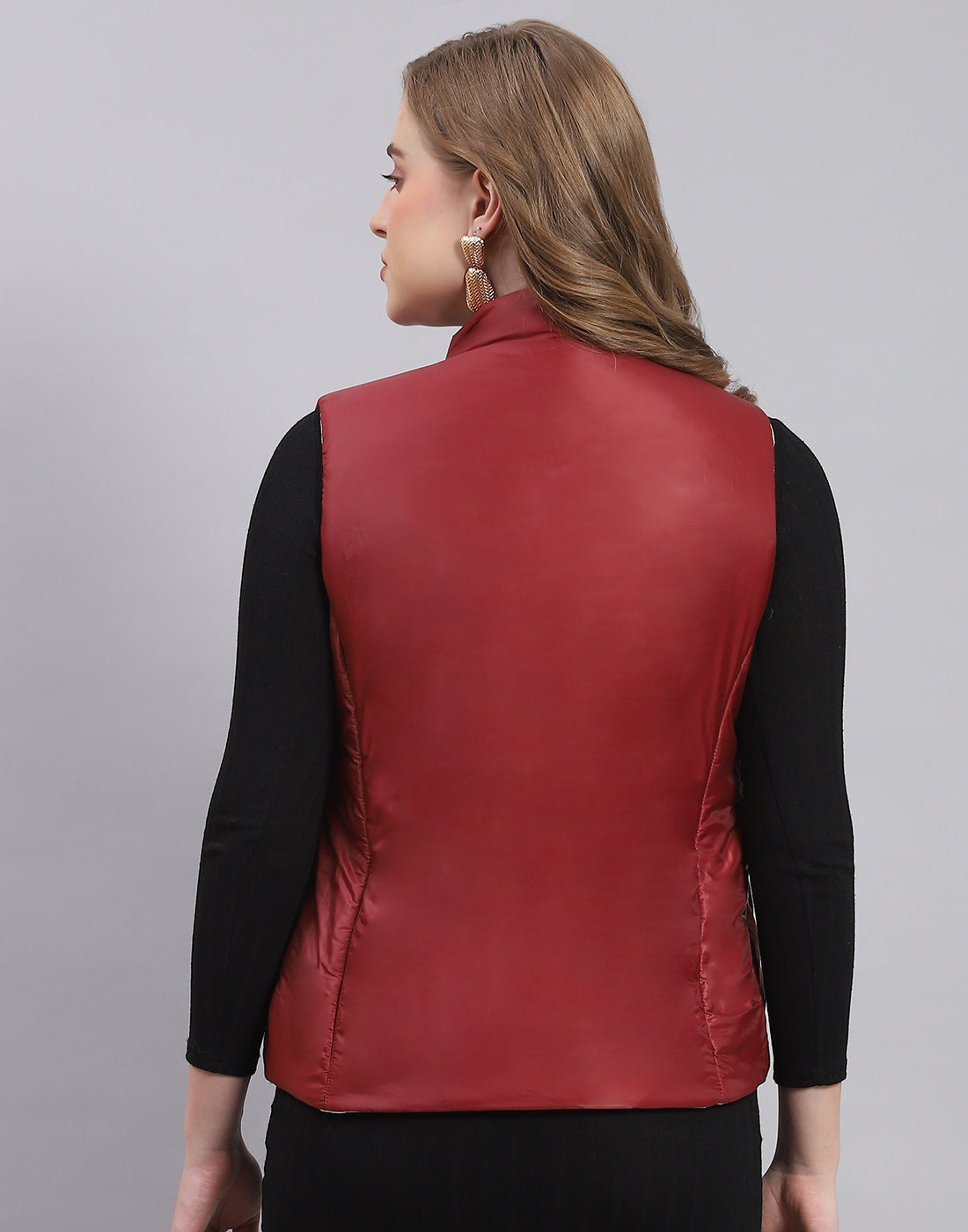 Women Maroon Solid Stand Collar Sleeveless Jacket