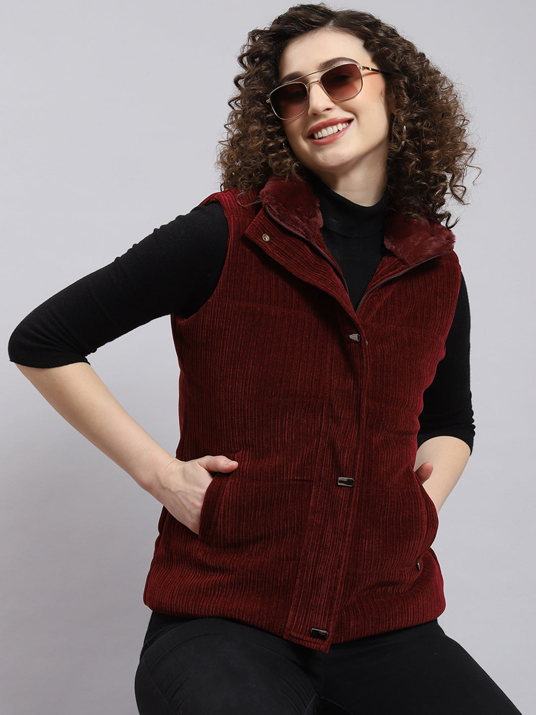 Women Maroon Solid Stand Collar Sleeveless Jacket