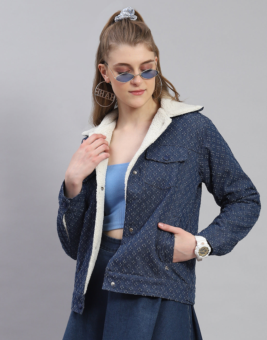 Women Navy Blue Self Design Collar Full Sleeve Jacket