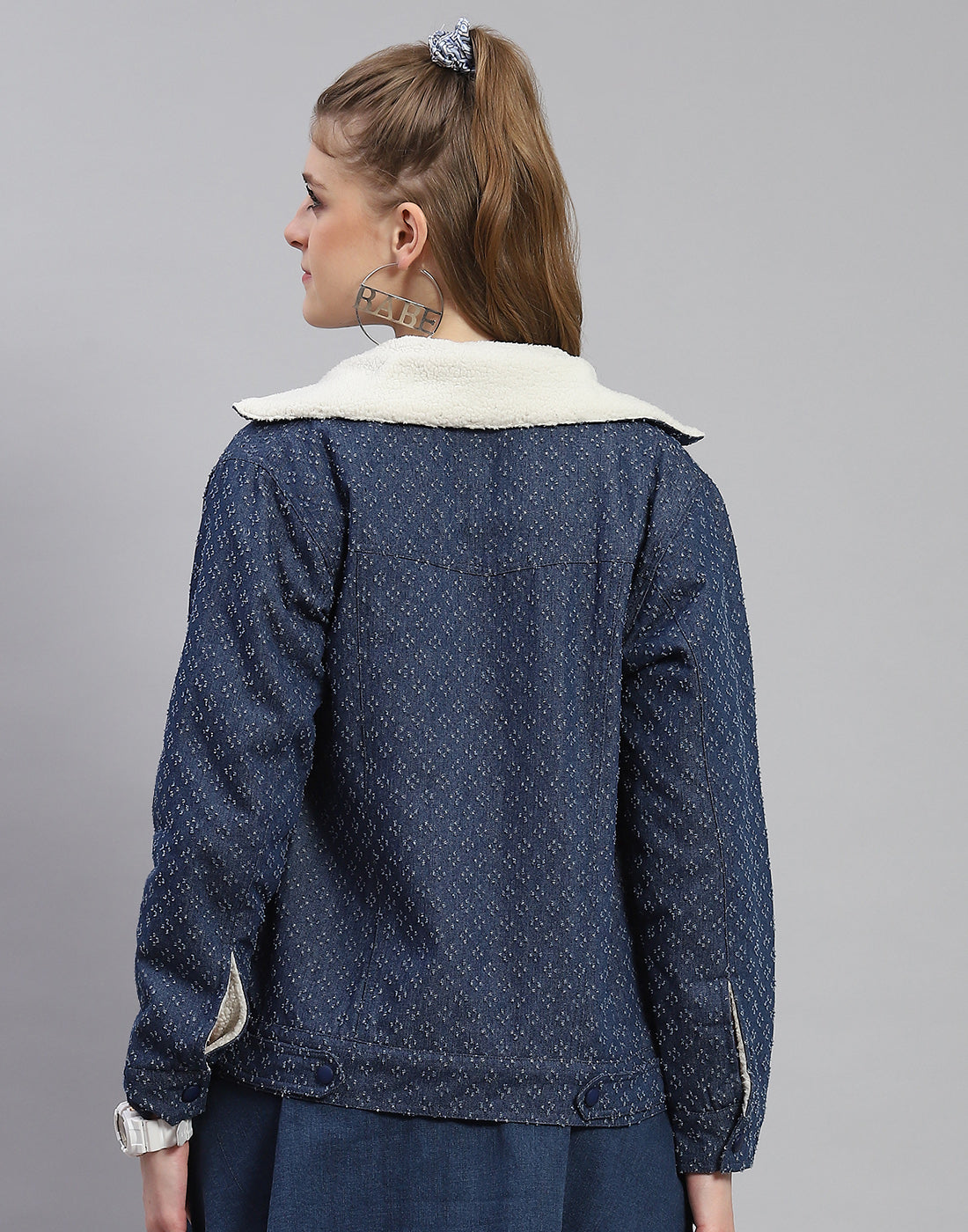 Women Navy Blue Self Design Collar Full Sleeve Jacket