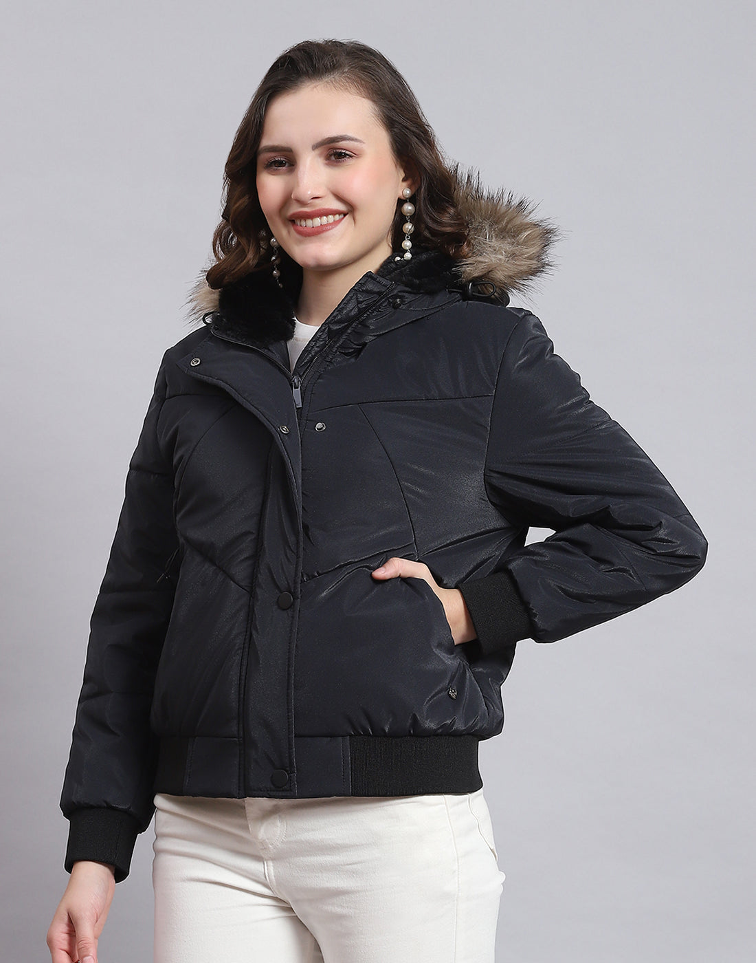Women Navy Blue Solid Hooded Full Sleeve Jacket