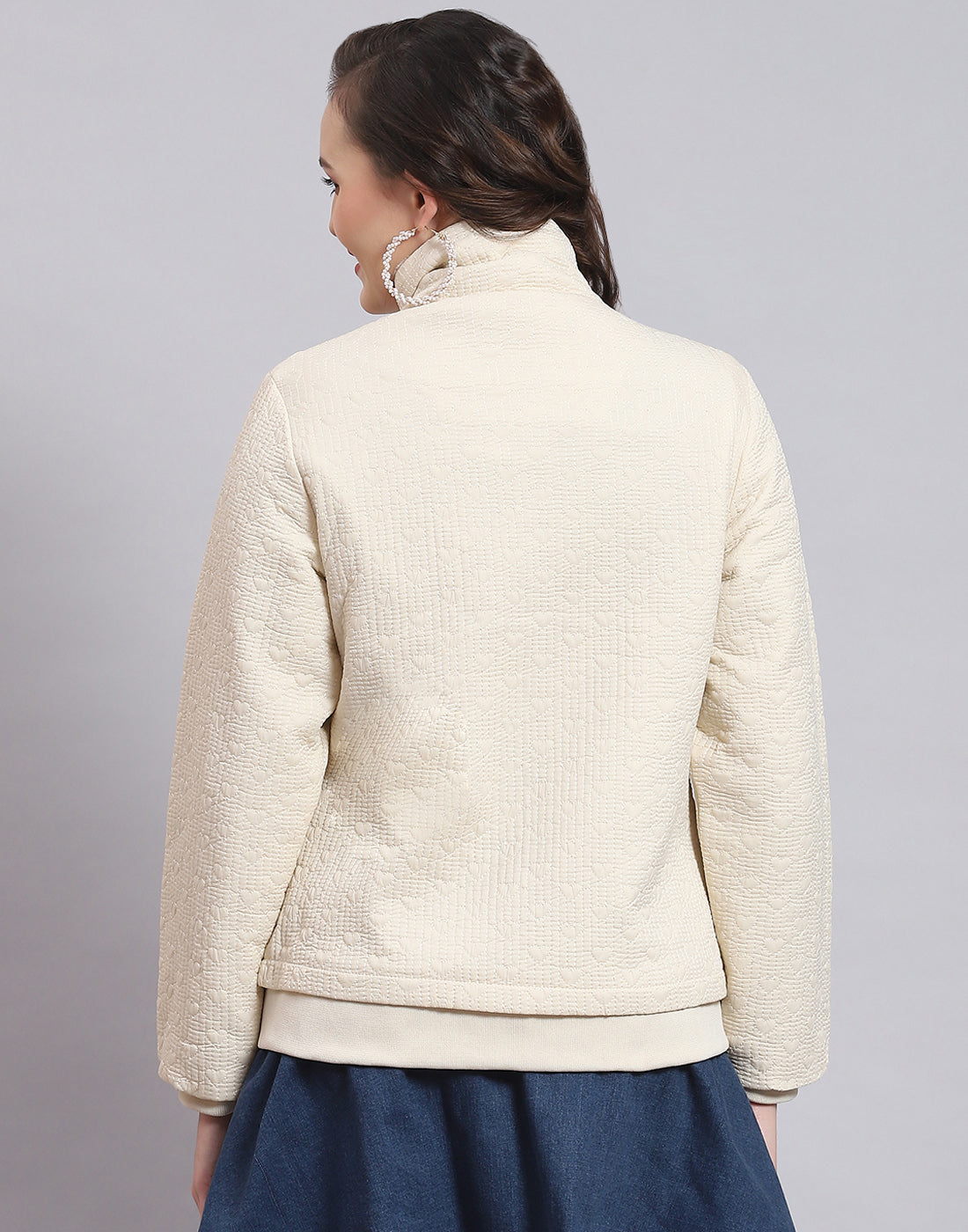 Women Beige Solid Stand Collar Full Sleeve Jacket