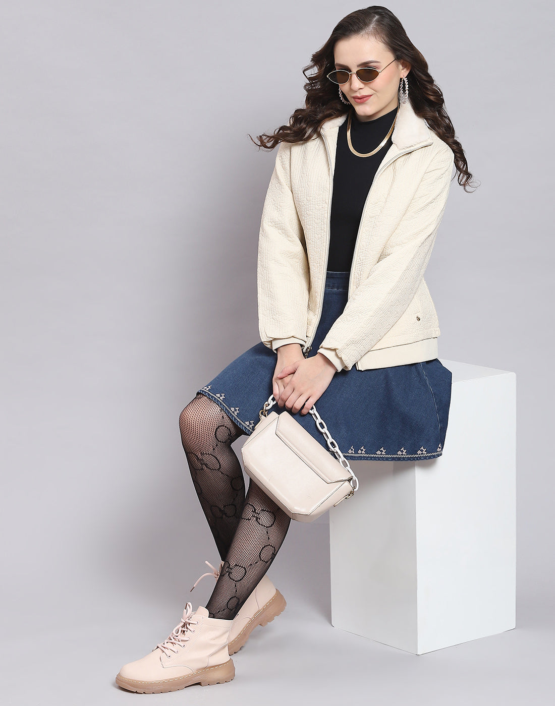 Women Beige Solid Stand Collar Full Sleeve Jacket
