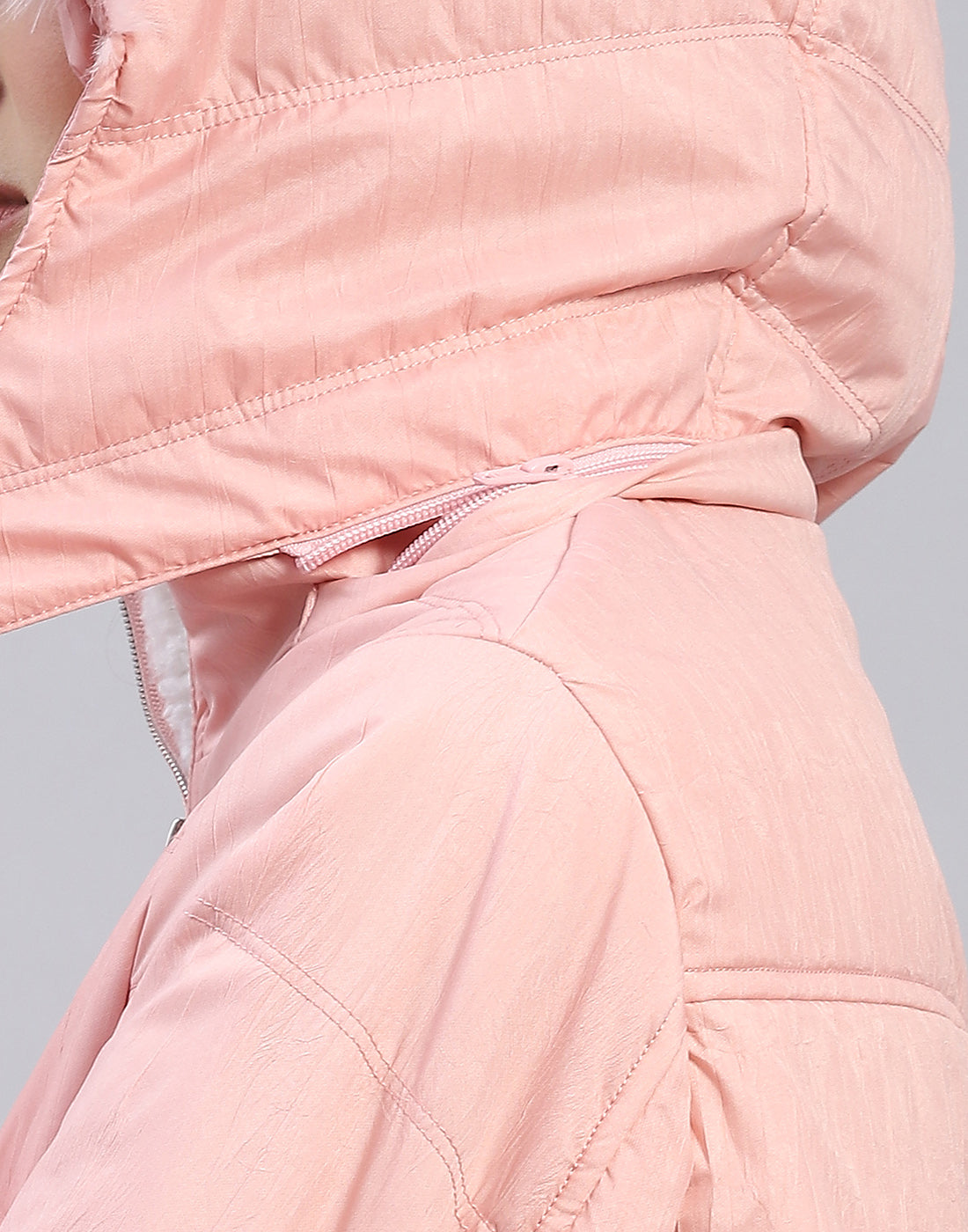 Women Pink Solid Hooded Full Sleeve Jacket