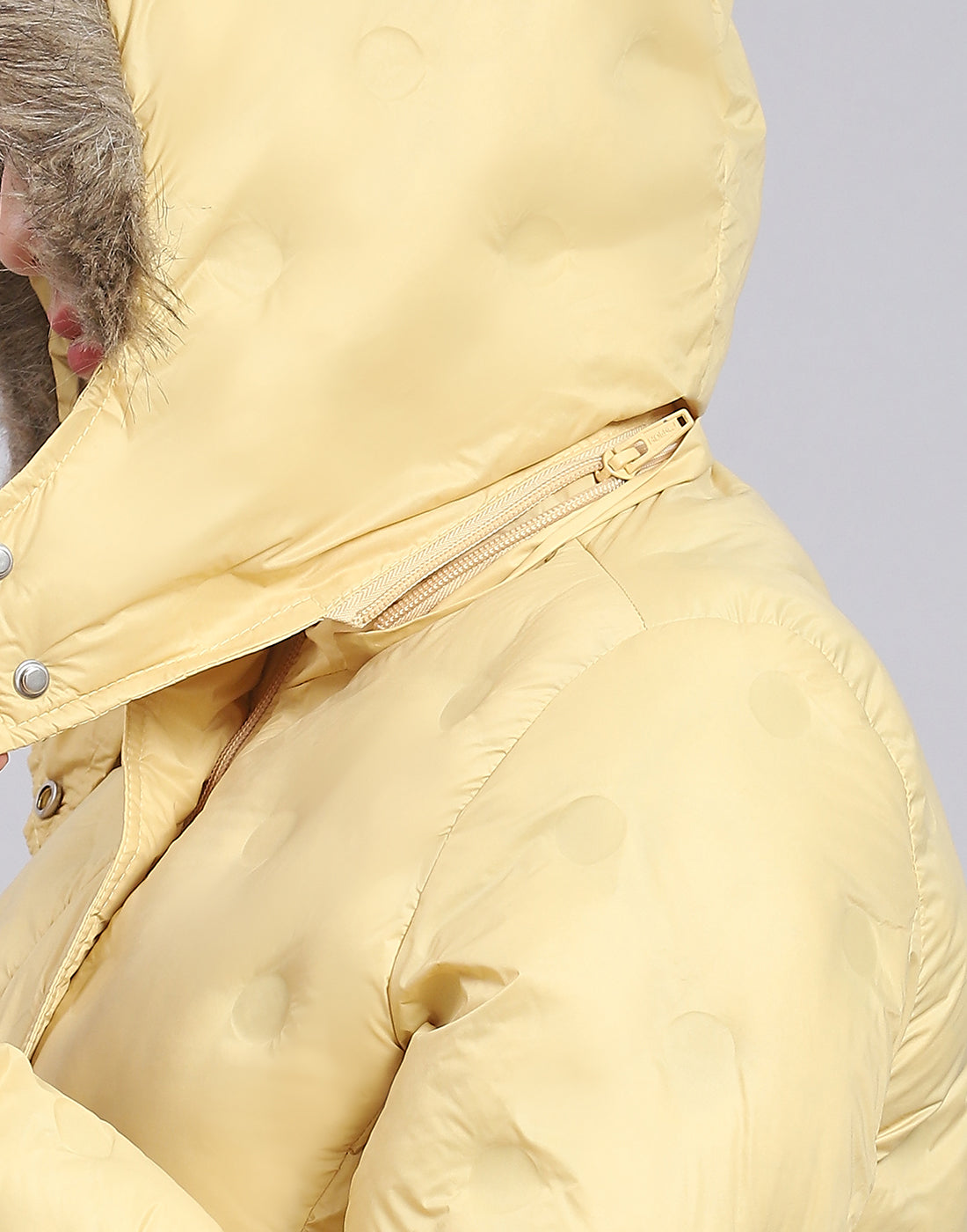 Women Yellow Solid Hooded Full Sleeve Jacket