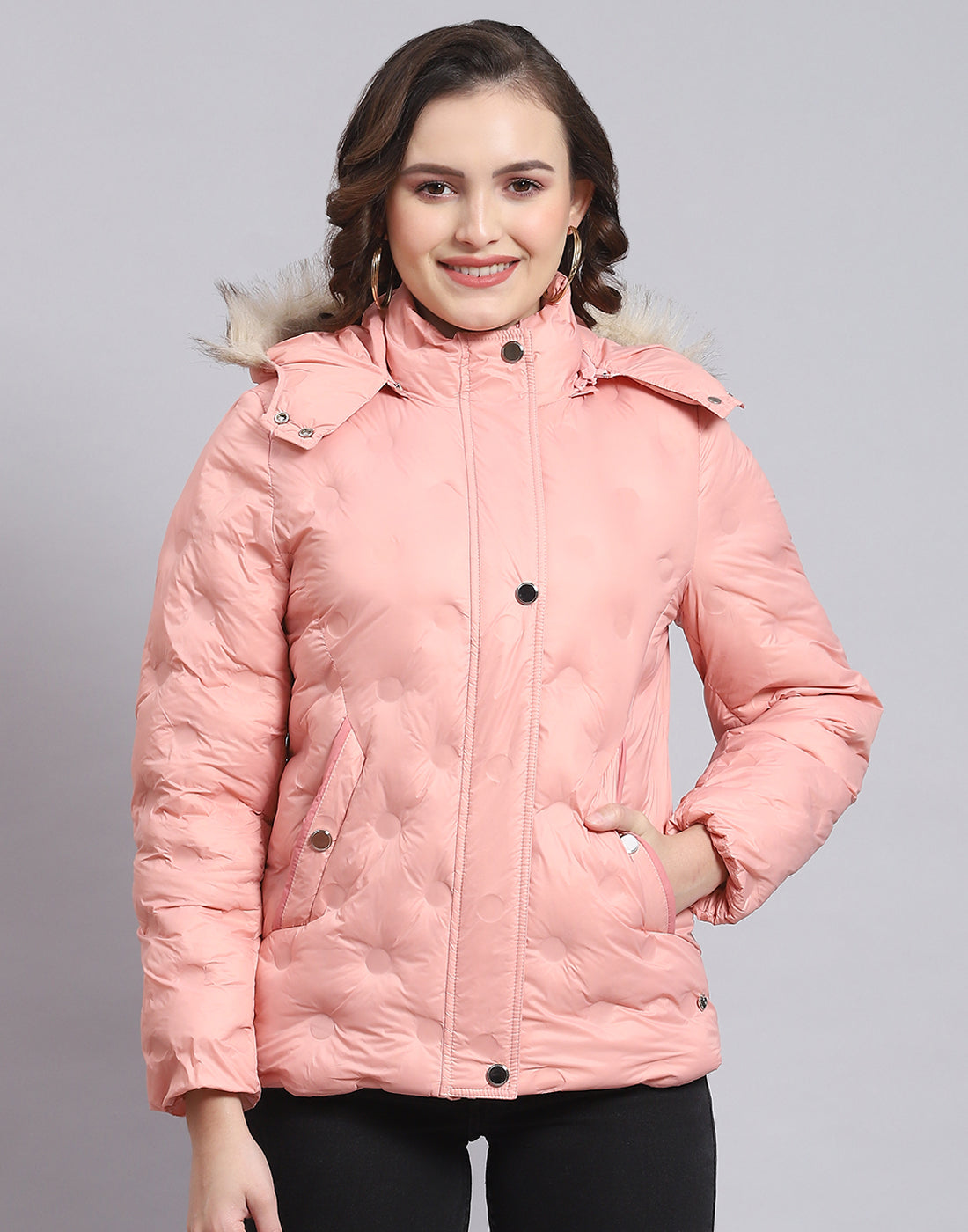 Women Pink Solid Hooded Full Sleeve Jacket
