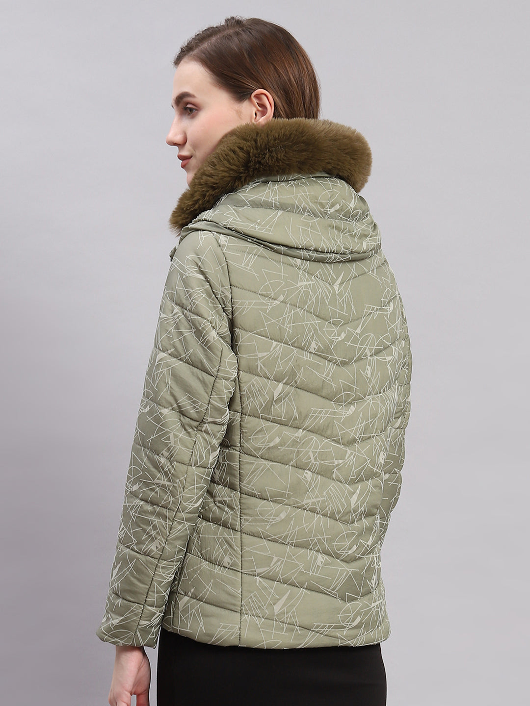 Women Olive Printed Spread Collar Full Sleeve Jackets