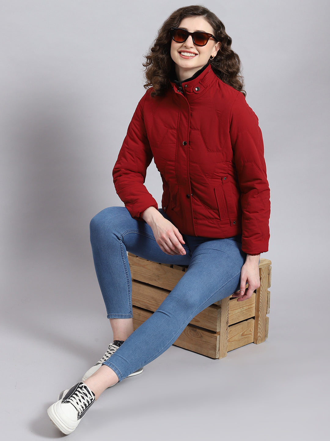 Women Maroon Solid Stand Collar Full Sleeve Jacket