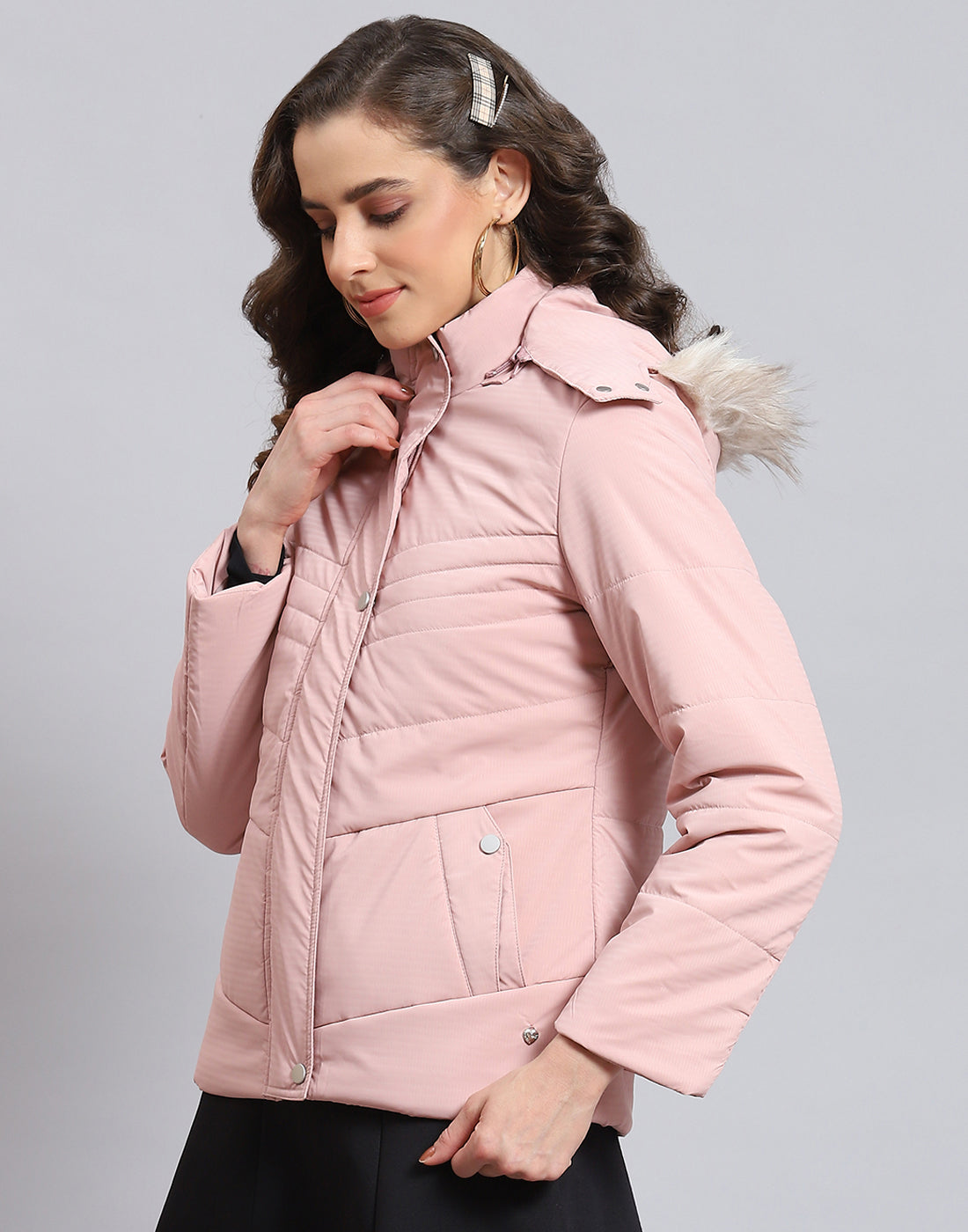 Women Pink Solid Hooded Full Sleeve Jacket