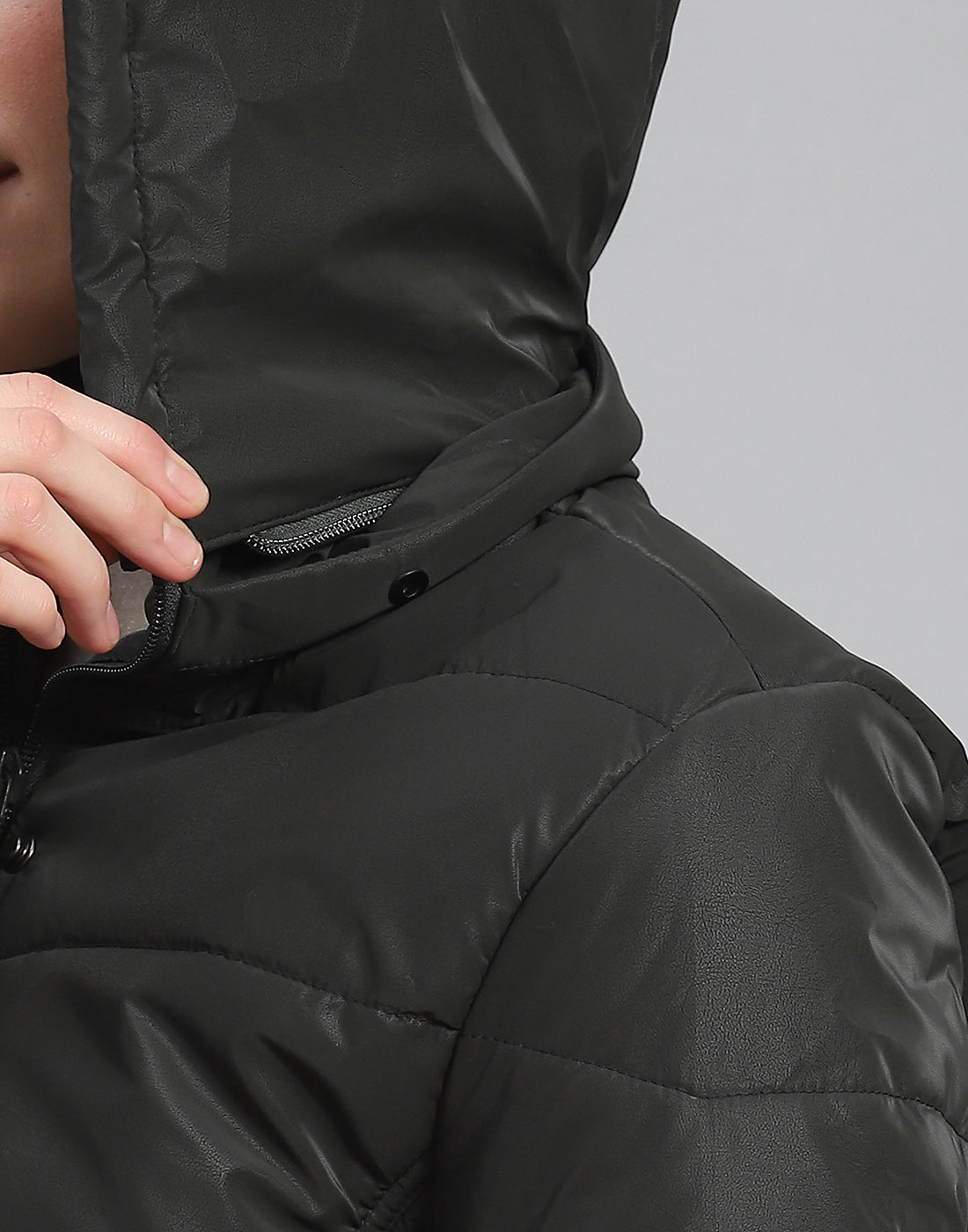 Women Olive Solid Hooded Full Sleeve Jacket