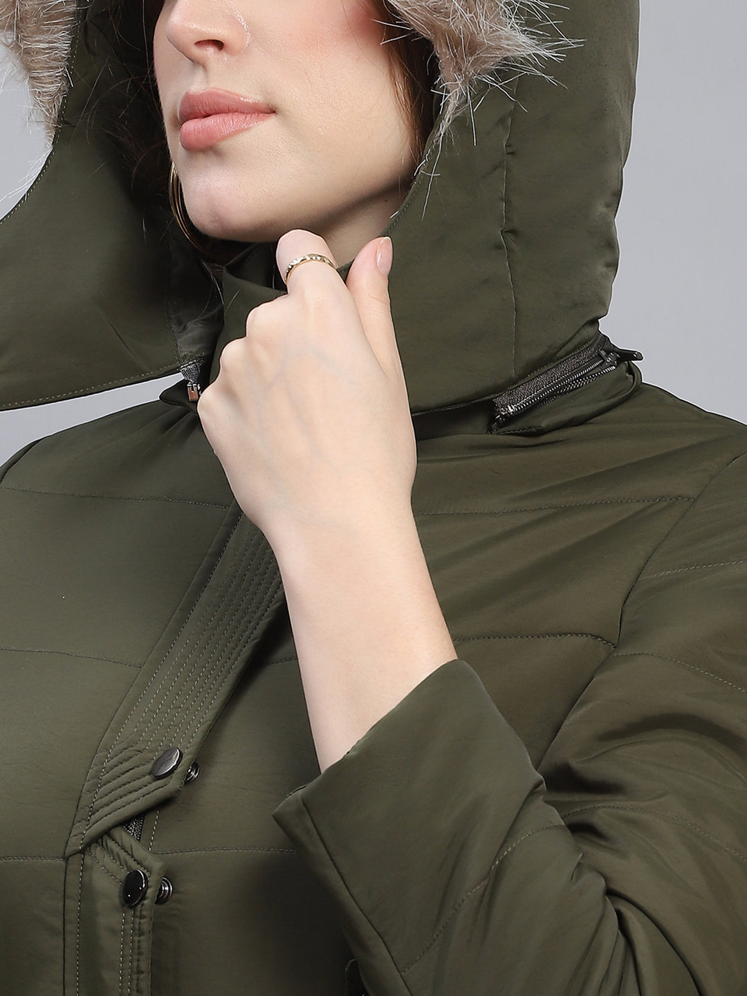 Women Olive Solid Hooded Full Sleeve Jackets